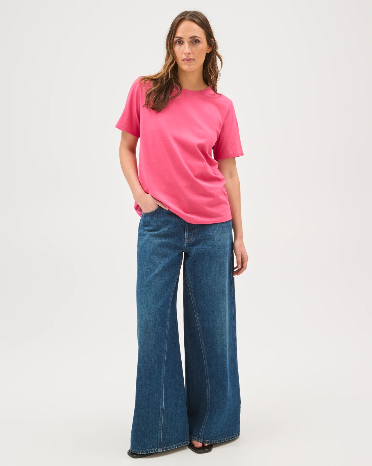 Australian Cotton Classic T-Shirt - Deep Pink 2 of 5