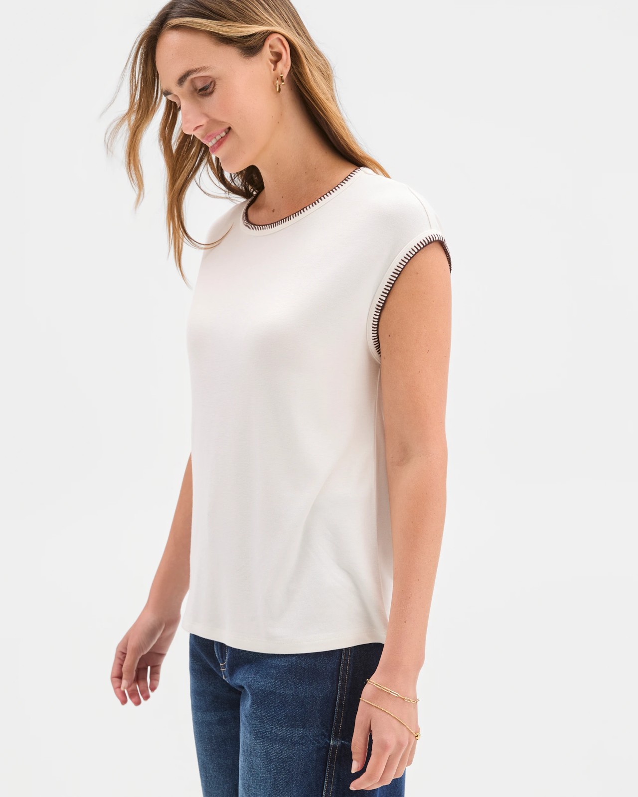 220_72104477_4+220T7210