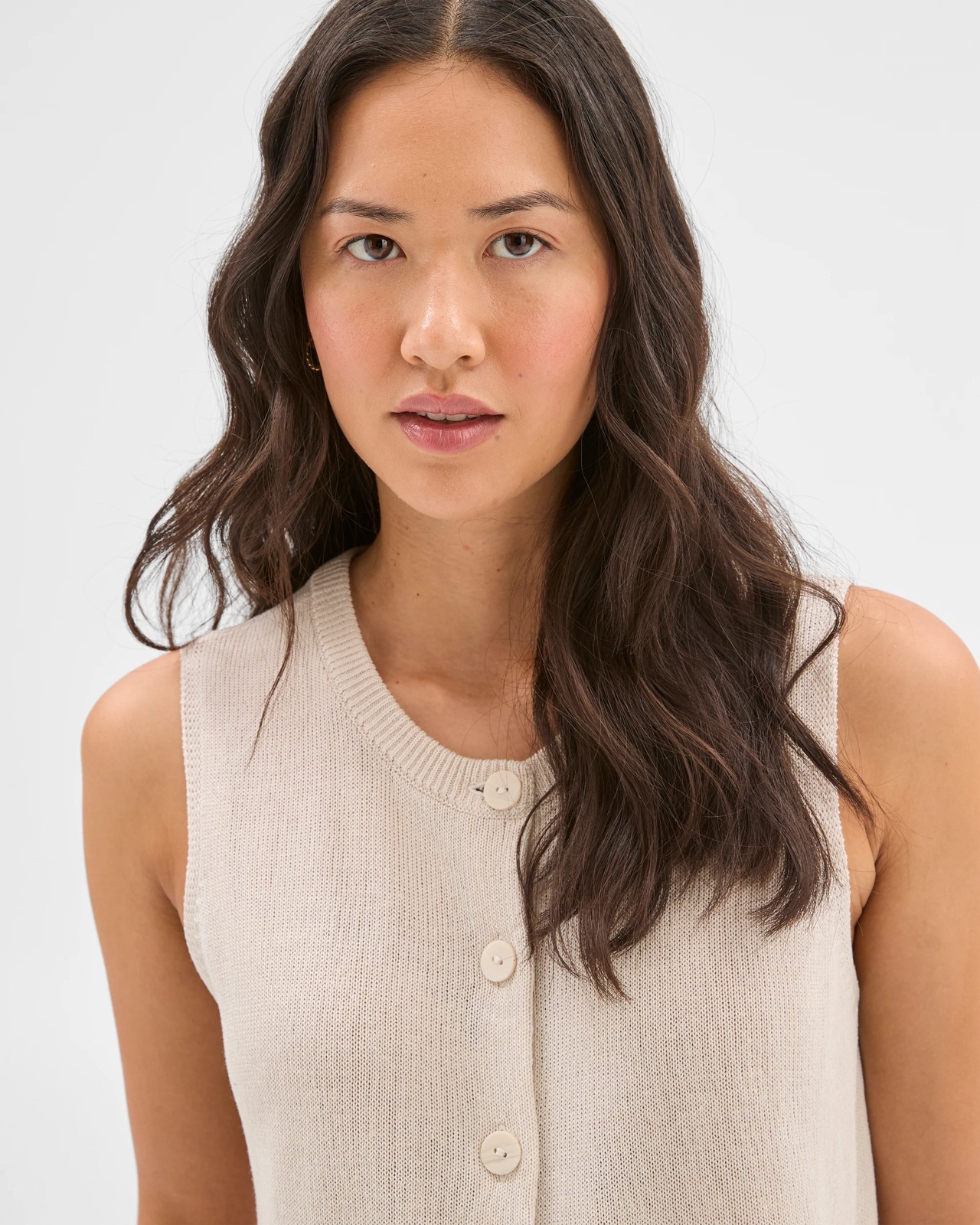 220_71699356_4+220T7169