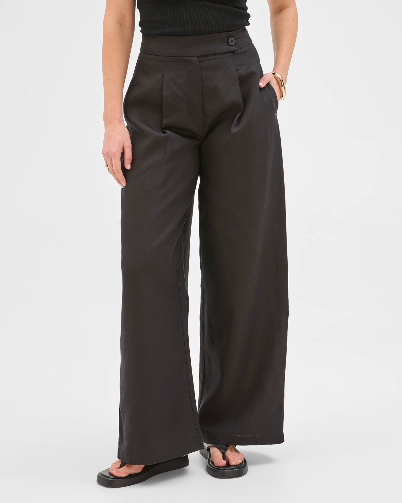 Preview Harper Tailored Ultra Wide Leg Pants - Black 5 of 5