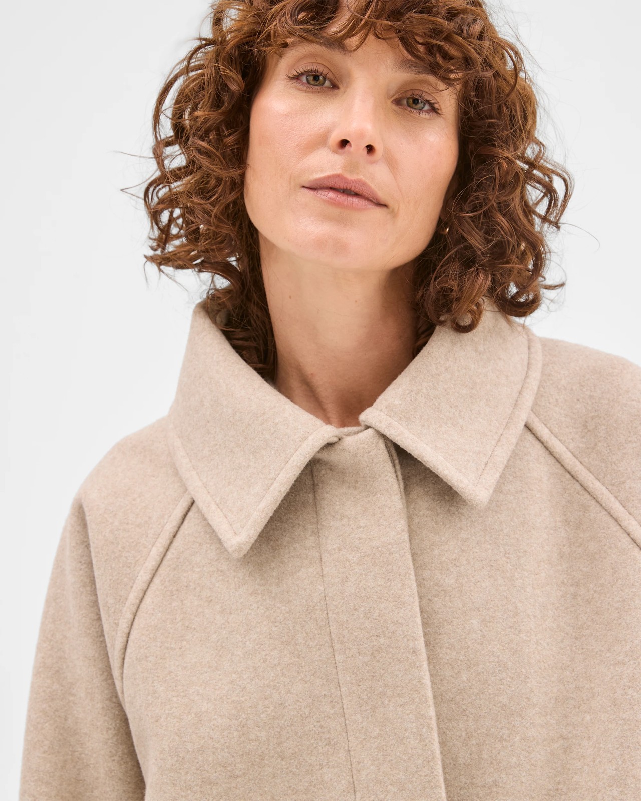 225_72401262_6+225T7240