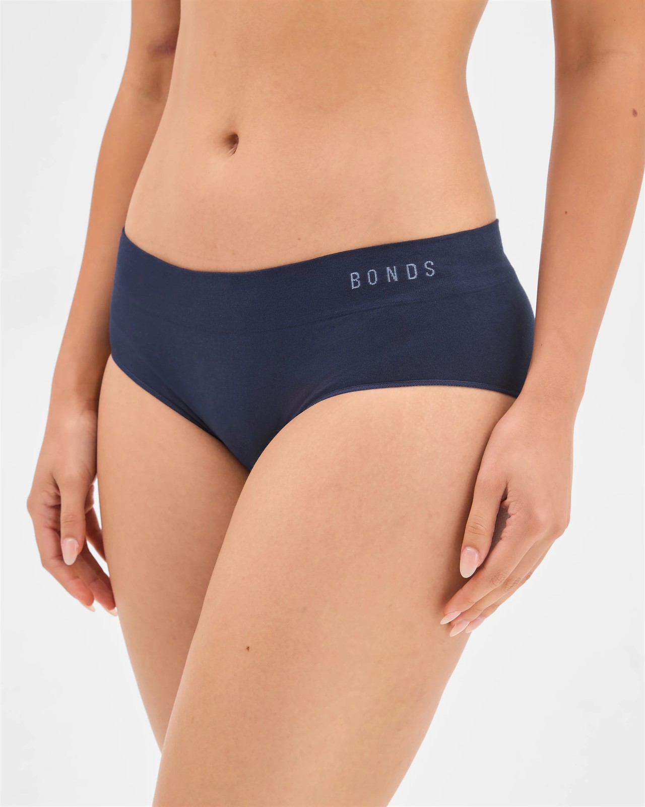 Bonds 2 Pack Seamless Midi Briefs 3 of 4