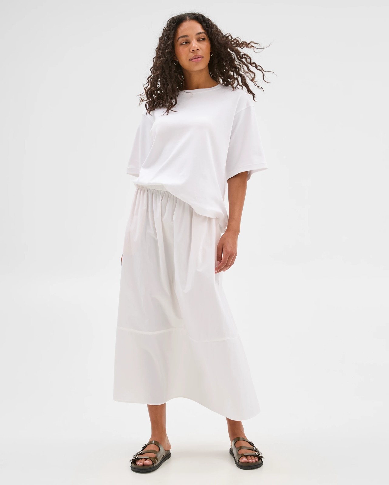 225_71829067_2+225T7182