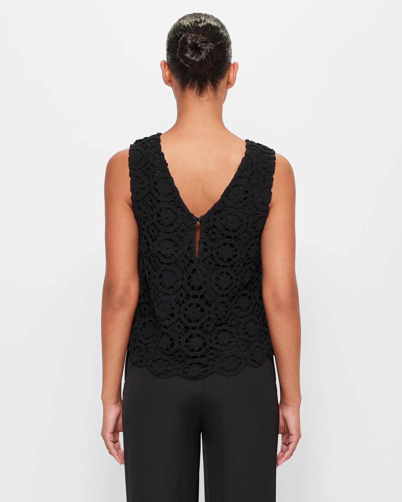 AMSHBLCMI LASER CUT CAMI BLAC 24+ – Target Australia