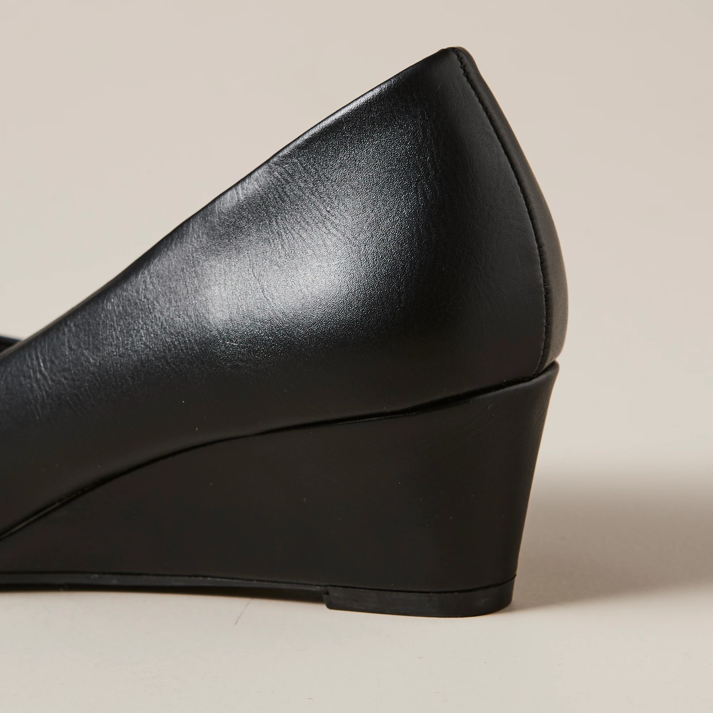 Black leather best sale wedge shoes