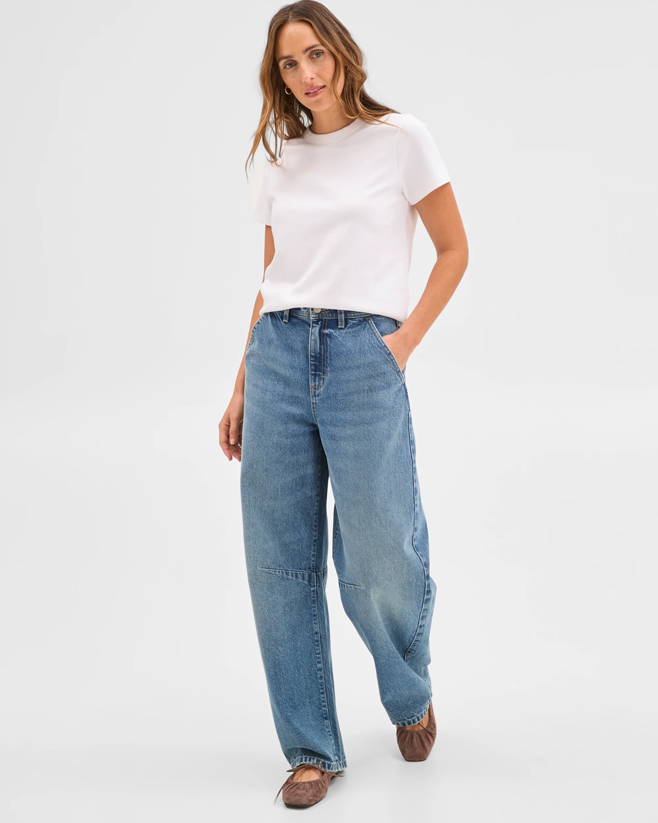 Cate Relaxed Barrel Denim Jeans - Vintage Indigo 3 of 6