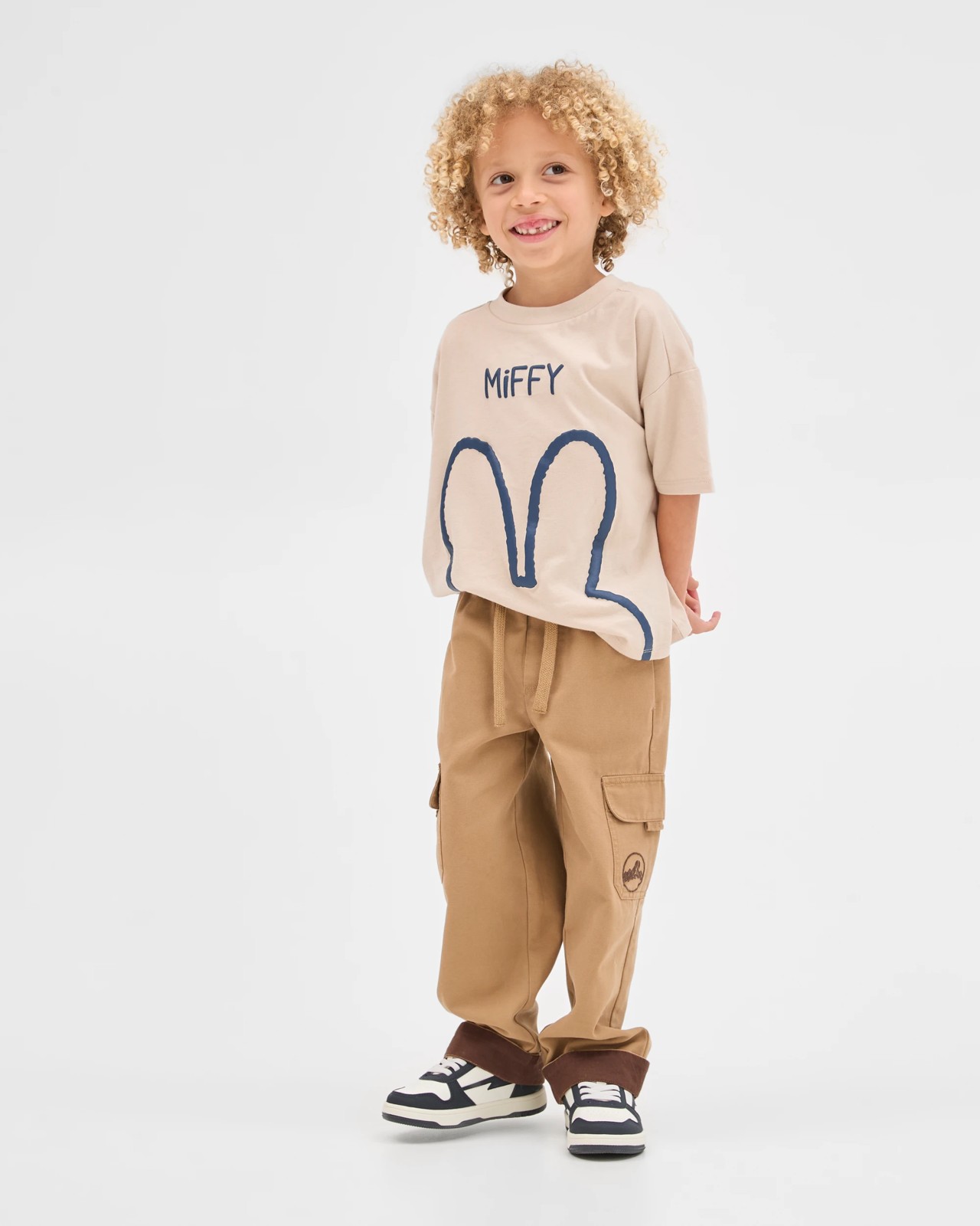 350_72184806_2+350T7218