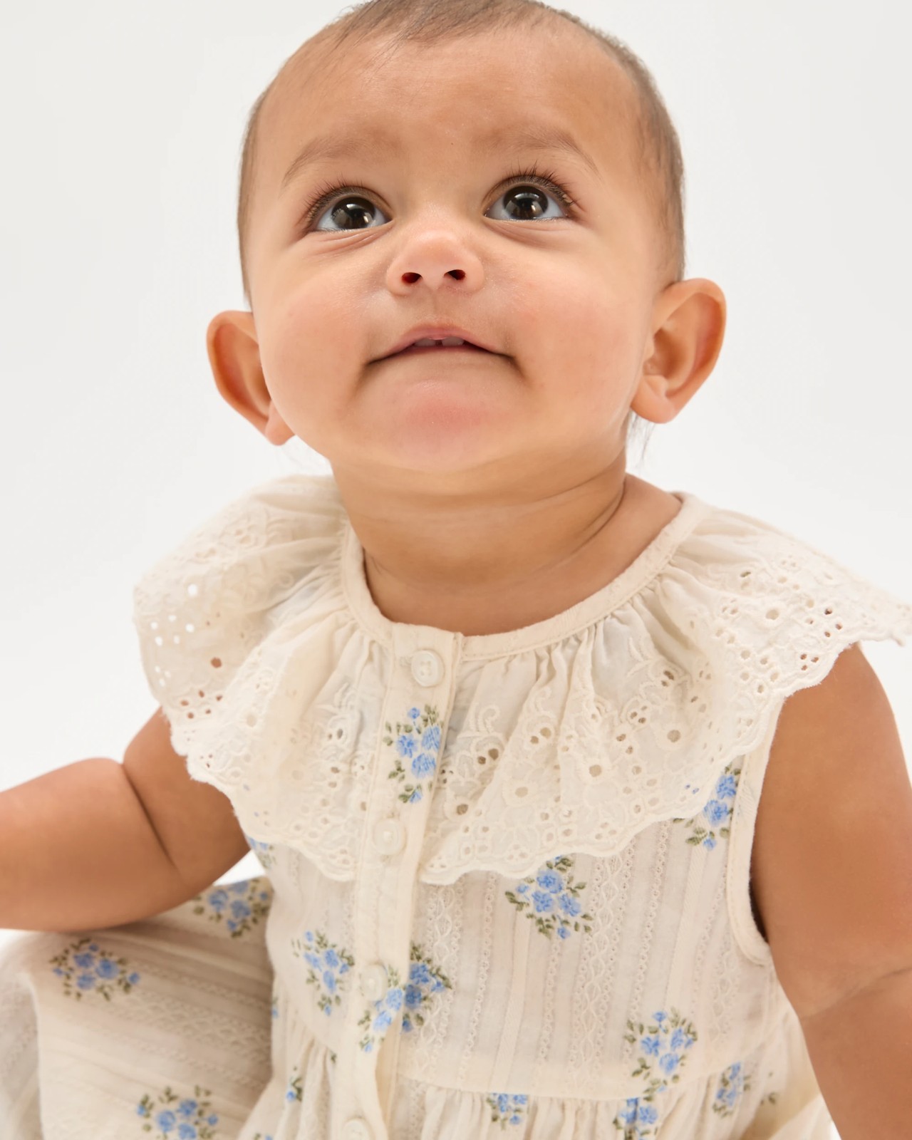 Baby Sleeveless Woven Romper - Floral Gardenia 2 of 5