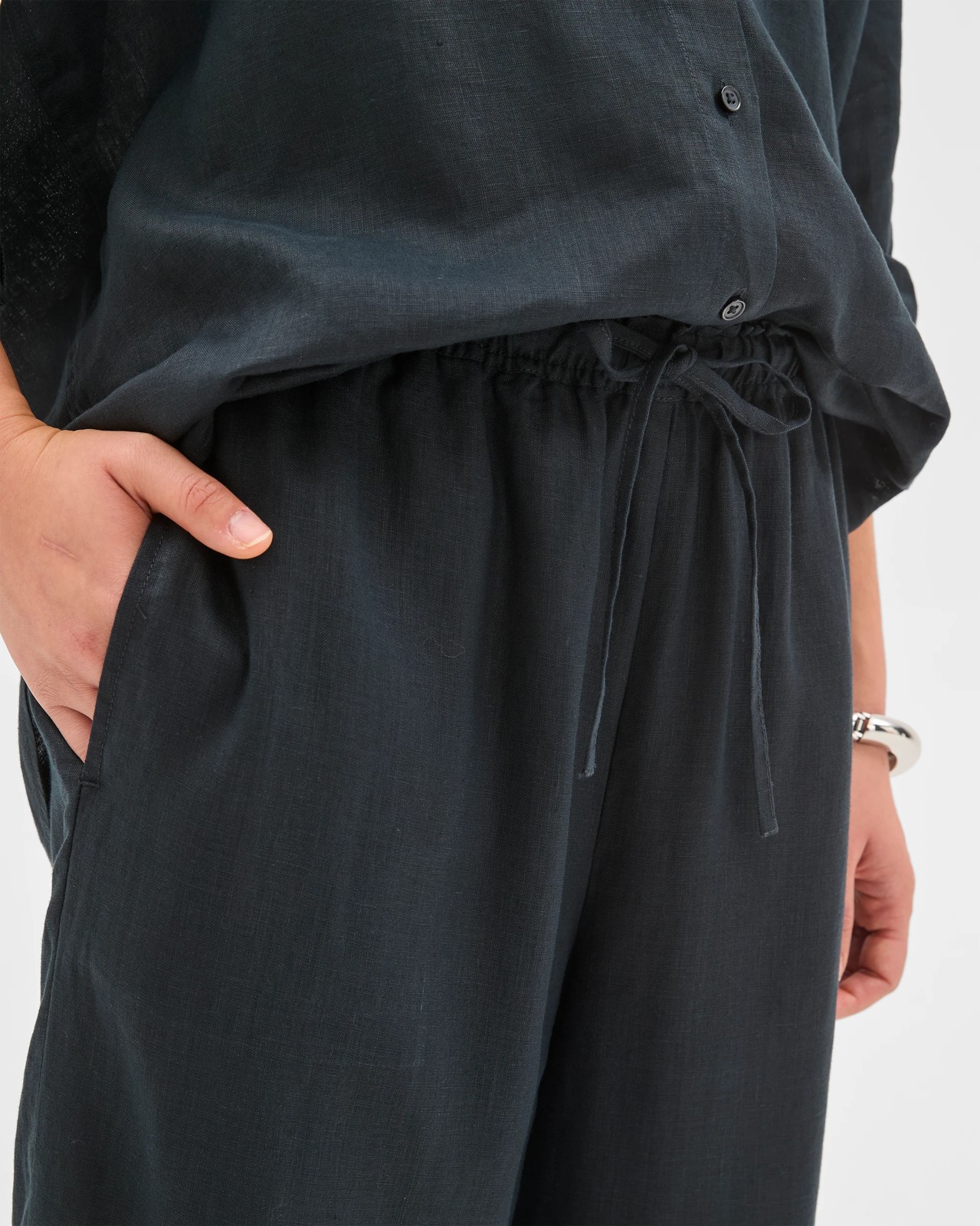 European Linen Wide Leg Pants - Black 5 of 6