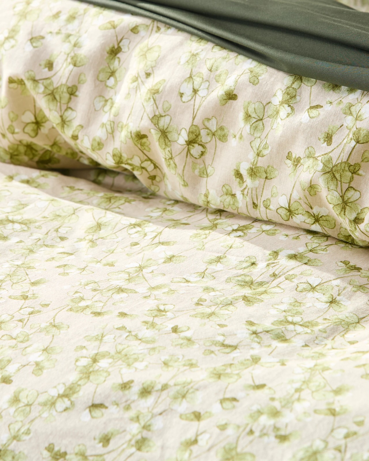 Cleo Clover Linen/Cotton Quilt Cover Set 6 of 6