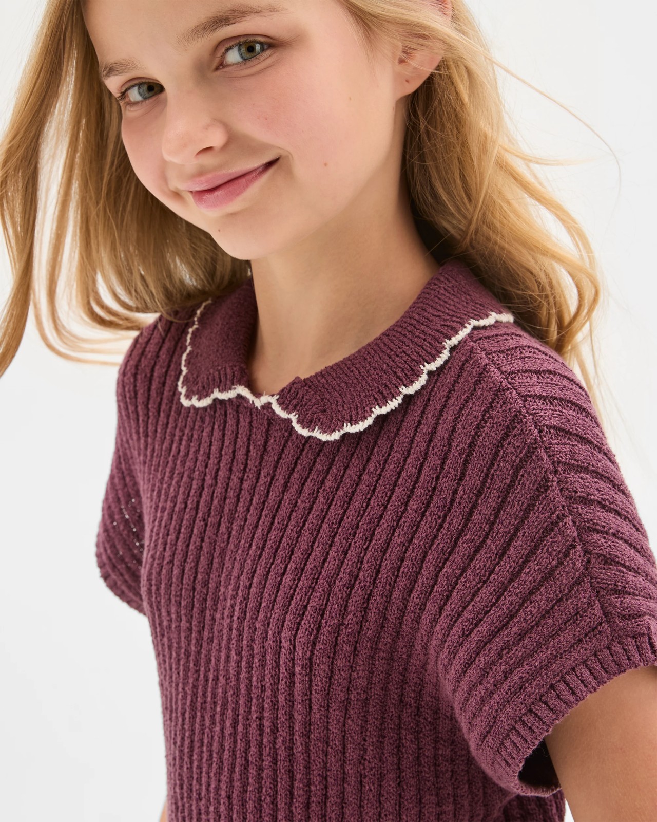 320_71836539_3+320T7183