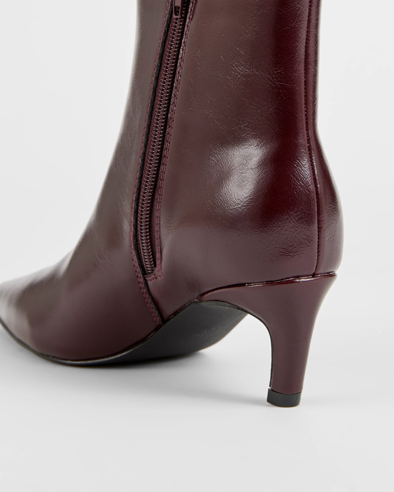 Gusset Kitten Heel Boots - Burgundy Patent 3 of 3