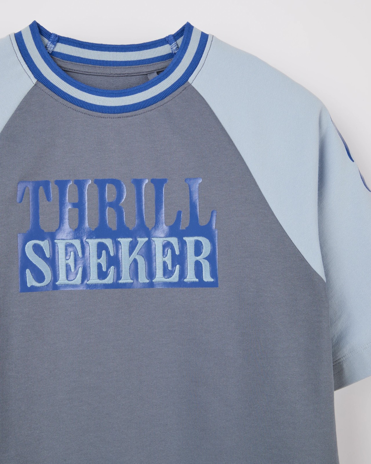 375_72054932_2+375T7205