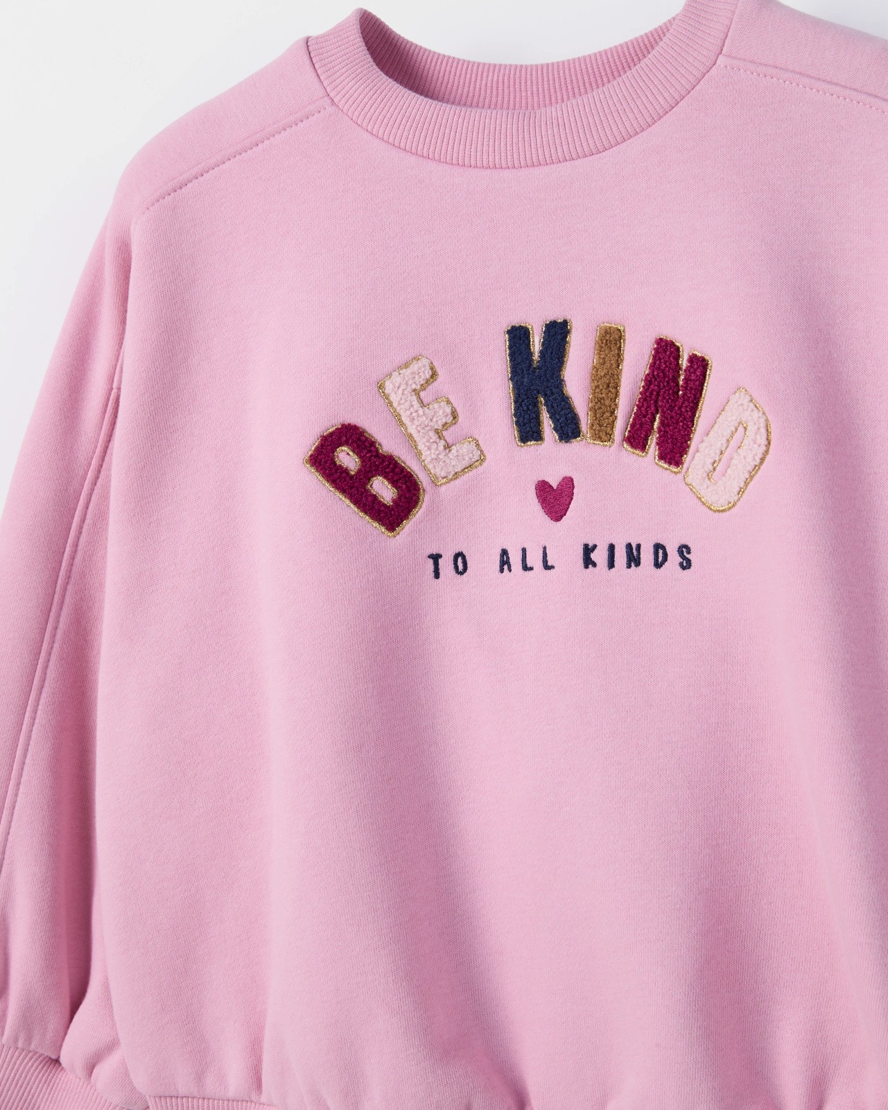 340_72272695_2+340T7227