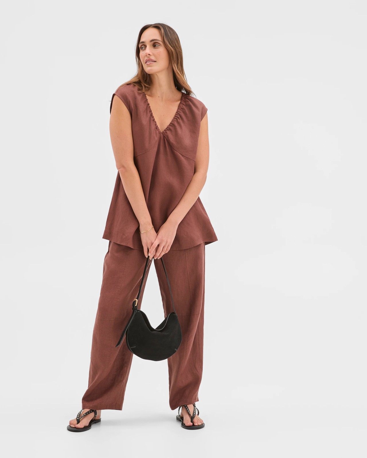 225_72121283_1+225T7212