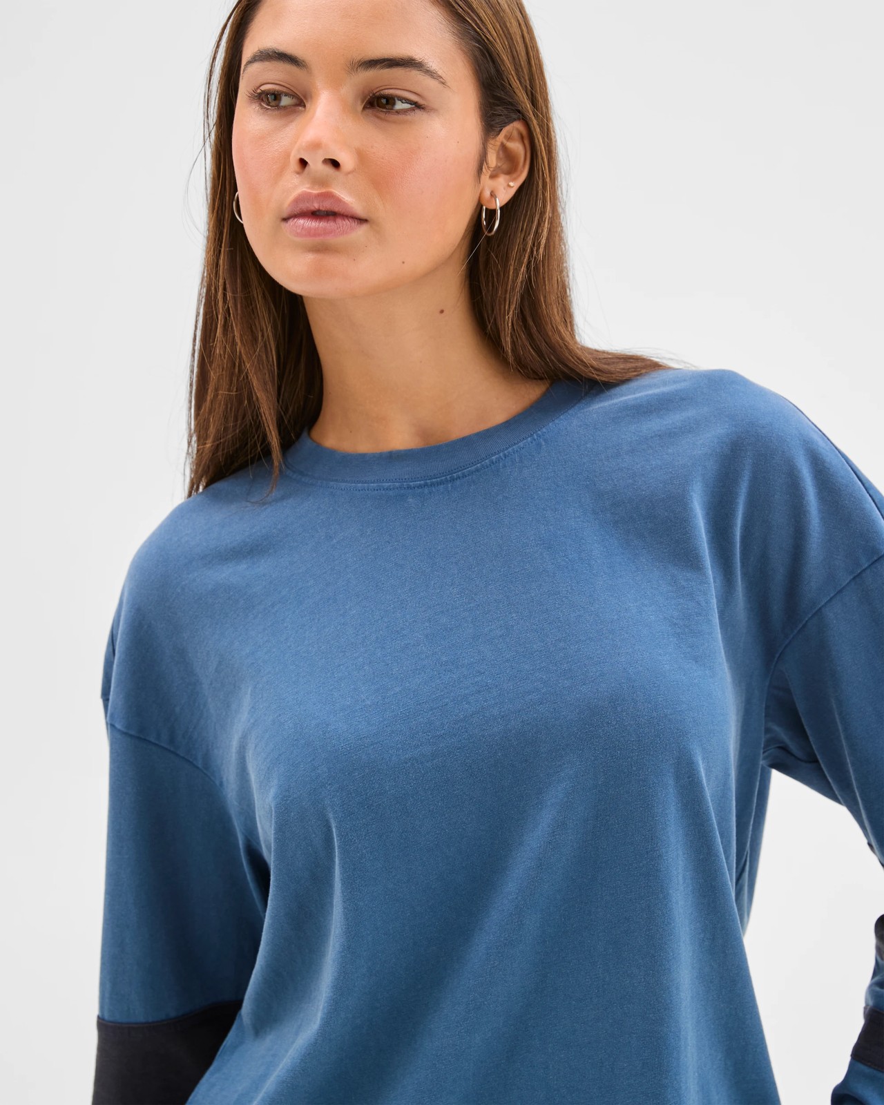 Lily Loves Relaxed Long Sleeve T-Shirt 4 of 5