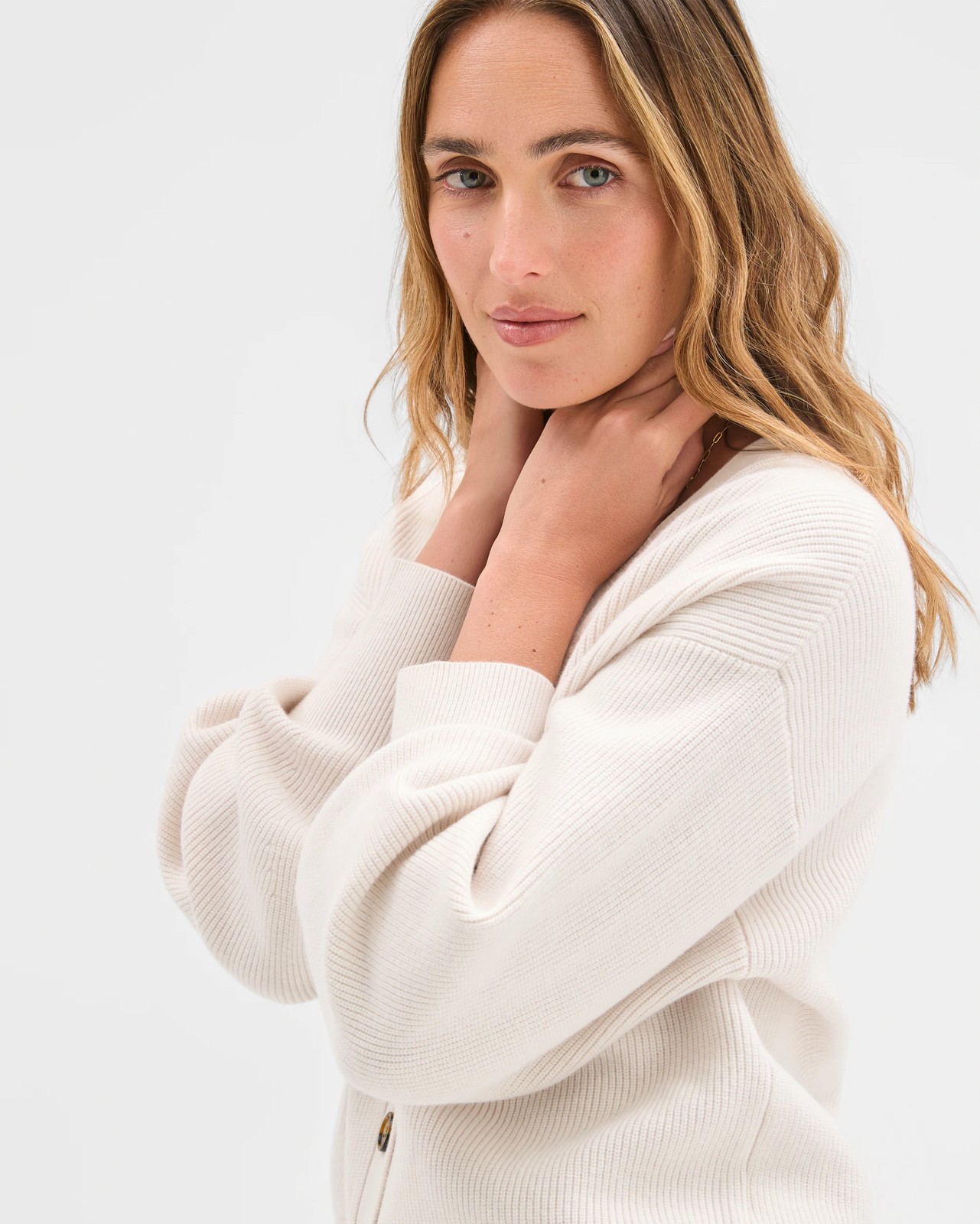 220_72101698_3+220T7210