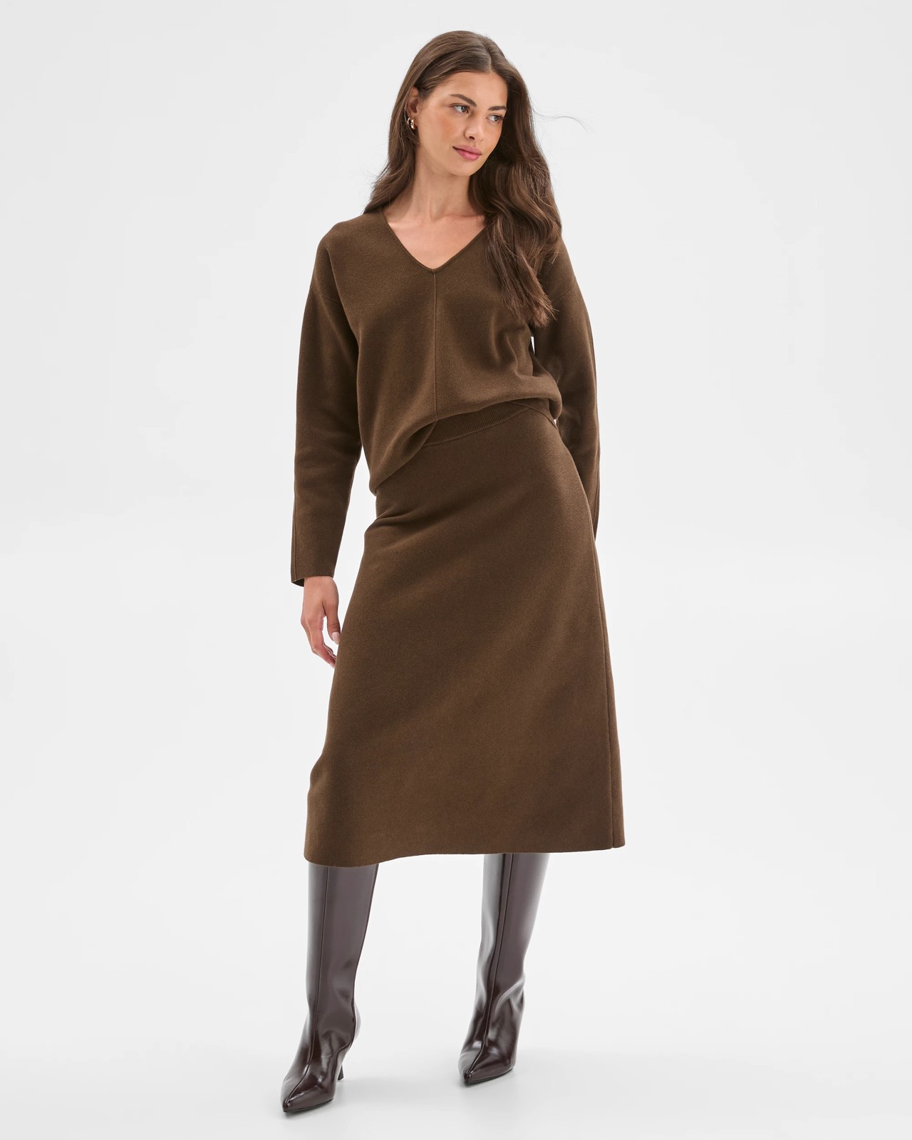 Petites Australian Cotton Blend Polished V-Neck Jumper - Olive 3 of 5