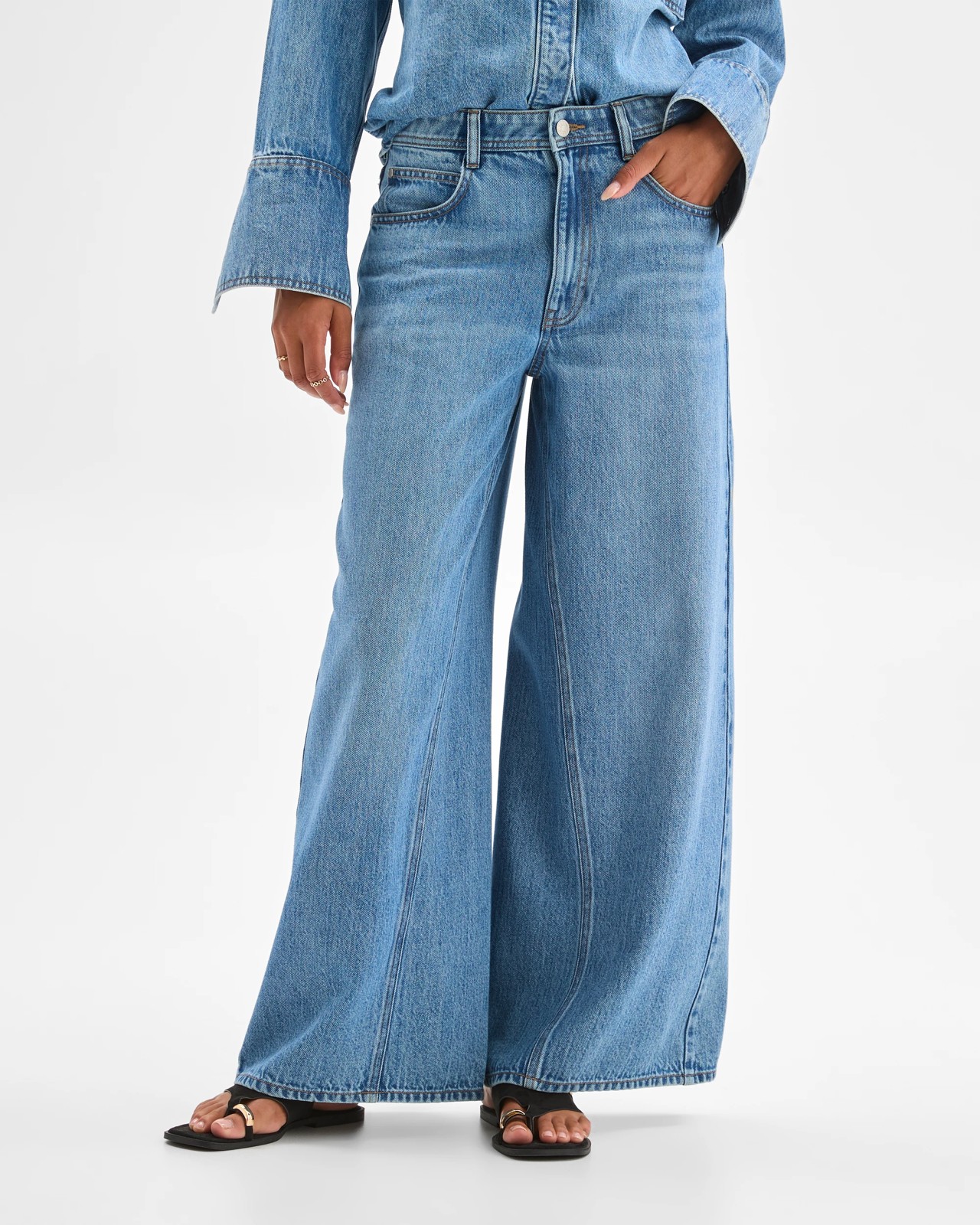 Wide Leg Slouch Denim Jeans 4 of 5