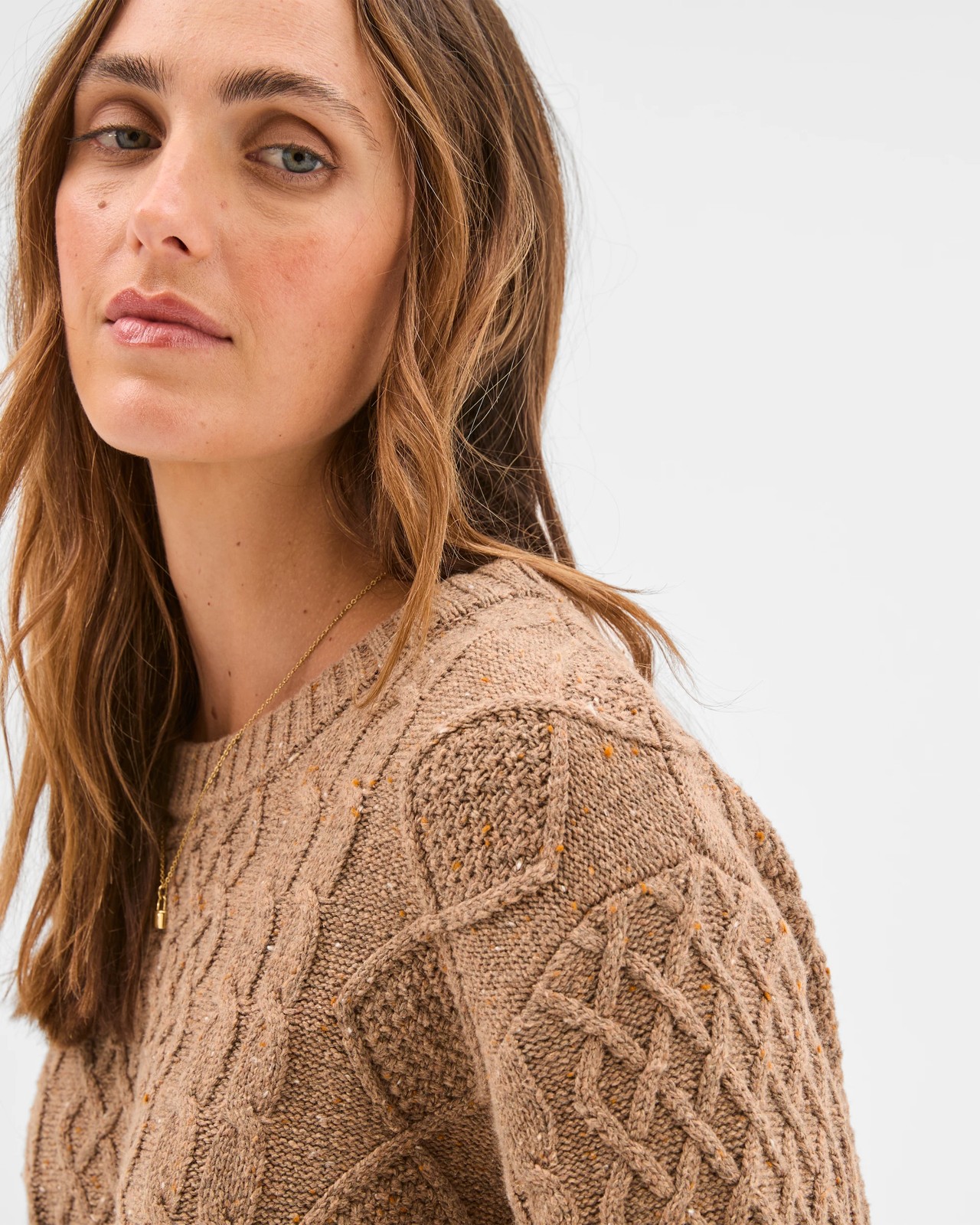 220_72146361_6+220T7214