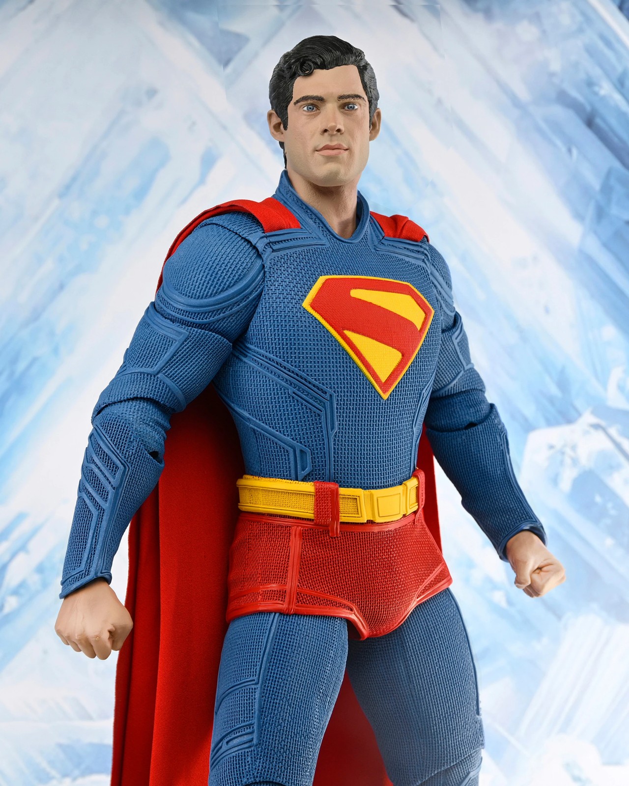 NECA DC Comics Superman 1/4 Scale Action Figure 4 of 6