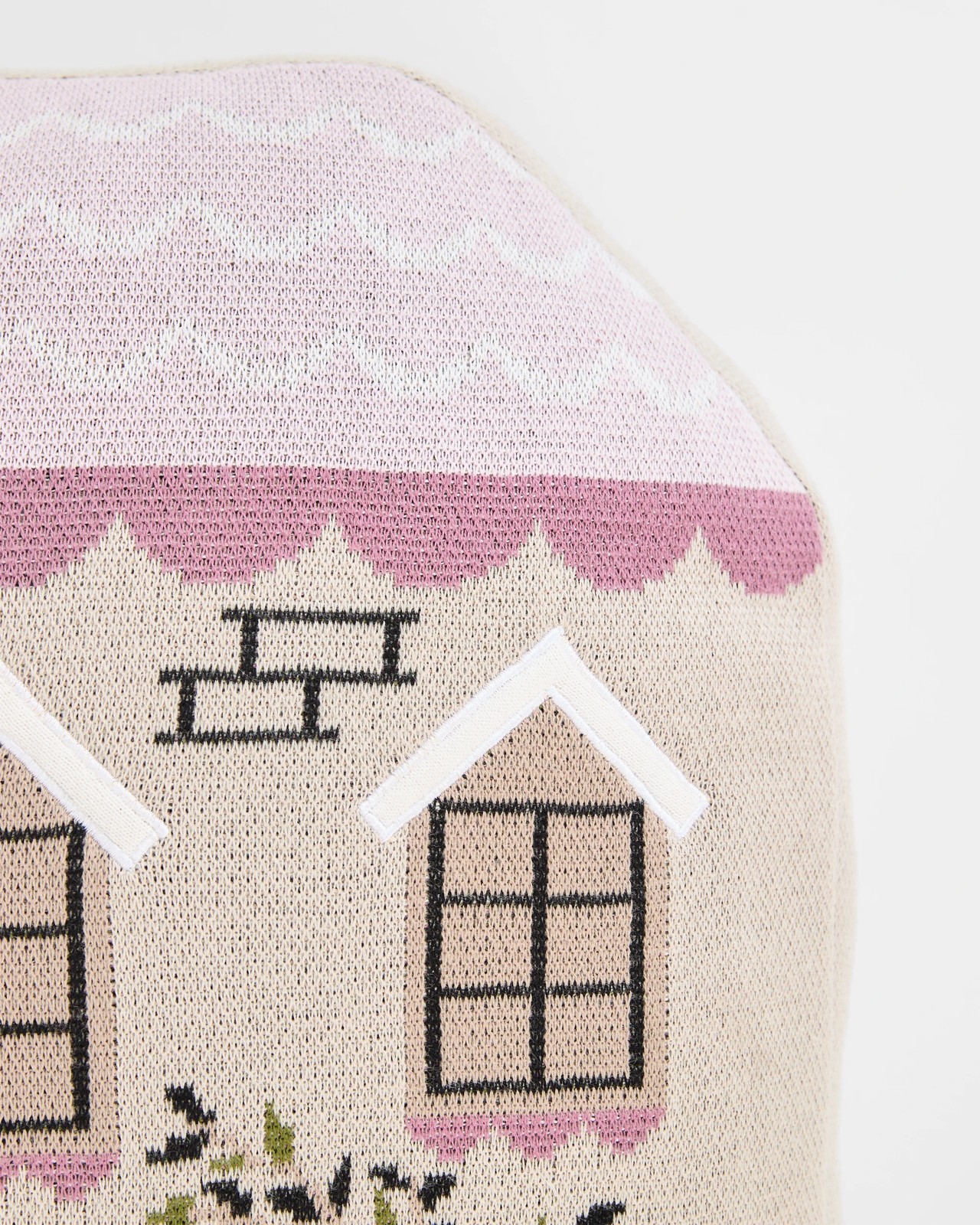 500_72273609_2+500T7227