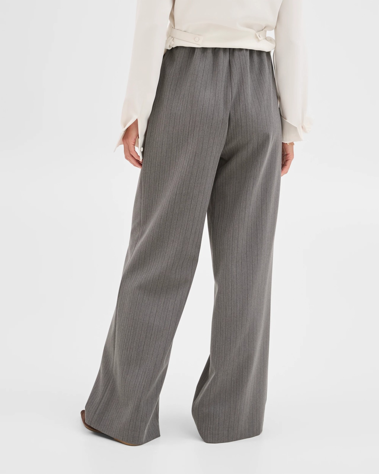 Preview Relaxed Wide Leg Pants 6 of 6