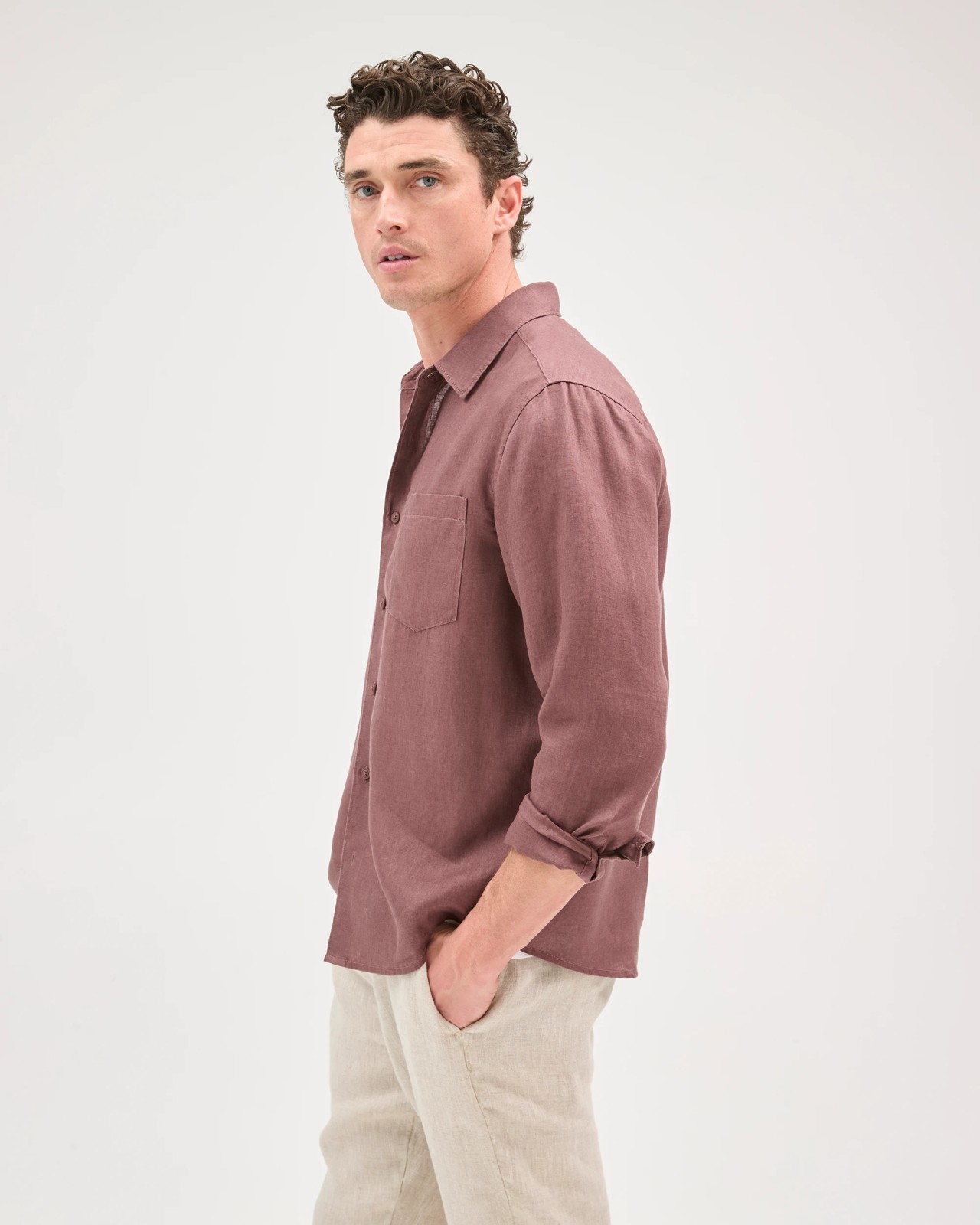 European Linen Long Sleeve Shirt - Fudge 5 of 5