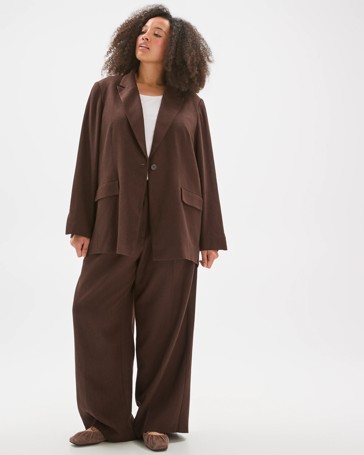 Plus Size Collared Blazer