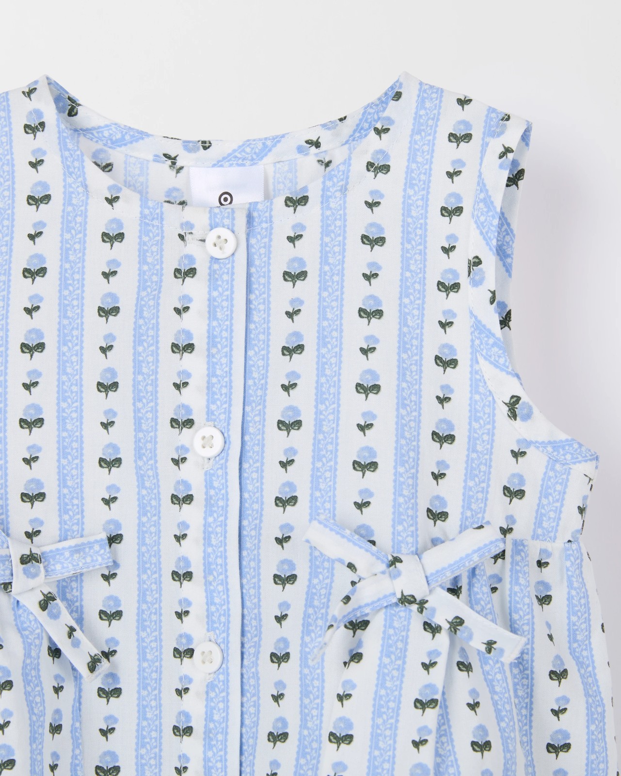 355_71902609_4+355T7190