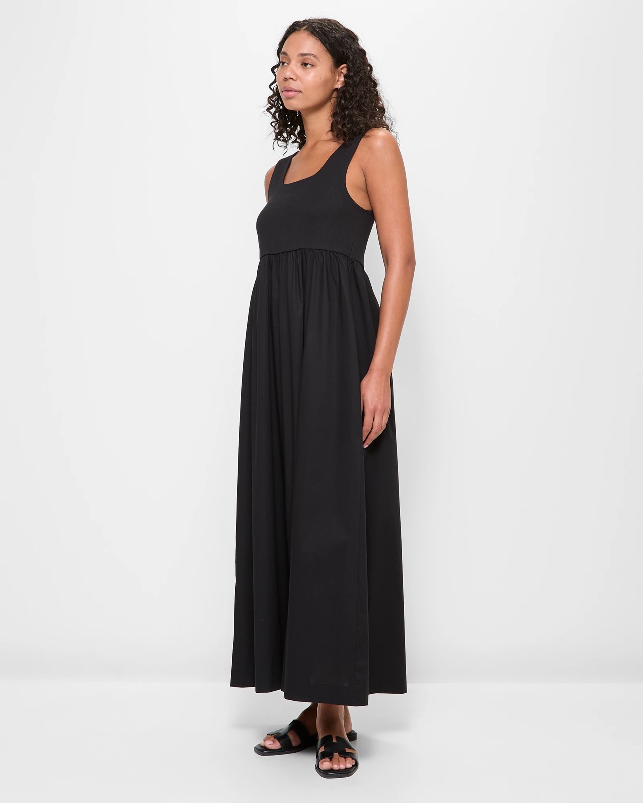 225_70184808_3+225T7018