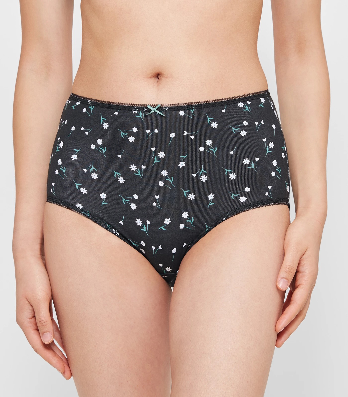 5 Pack Cotton/Elastane Full Briefs 2 of 5