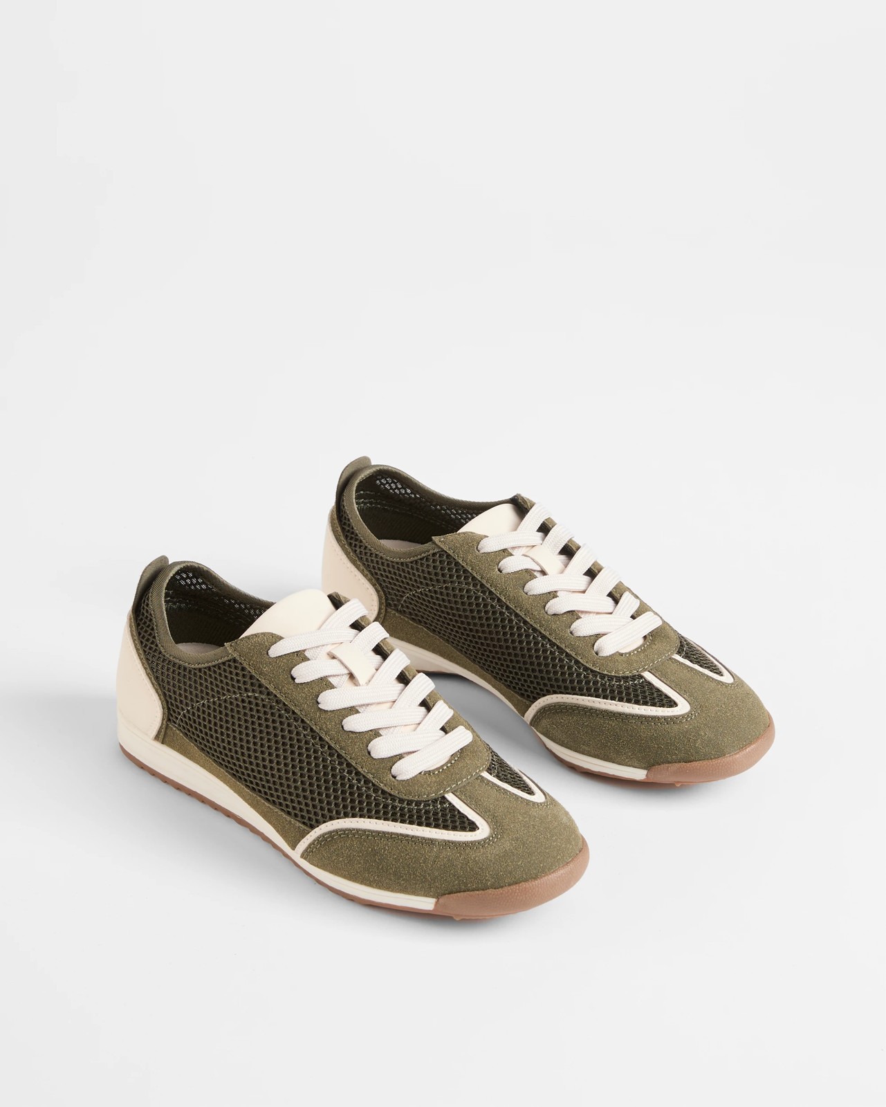 475_71272849_2+475T7127