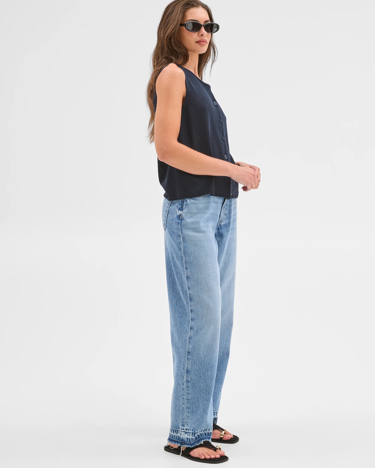 Petites Imogen Loose Fit Denim Jeans 4 of 6