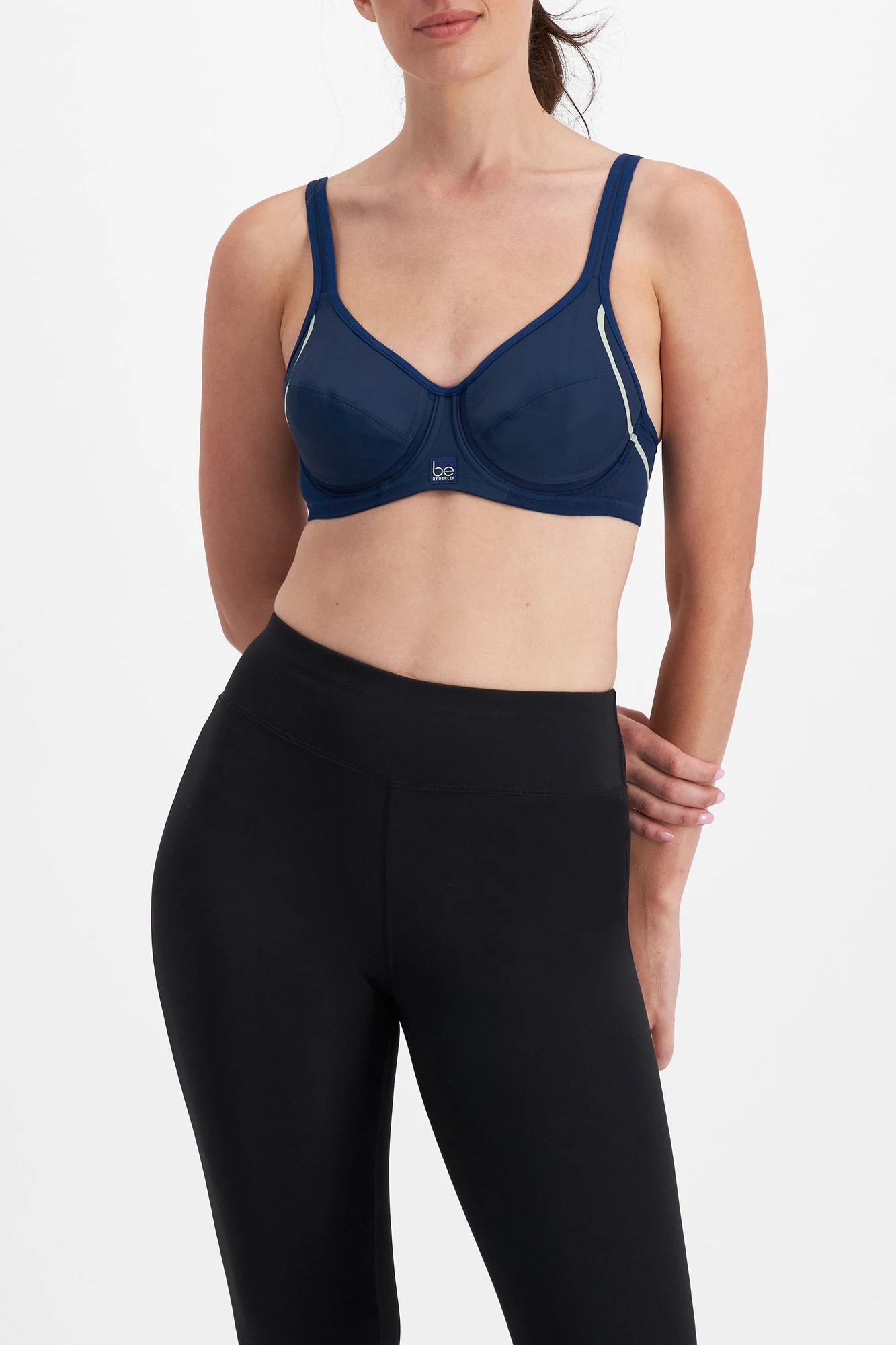 Be By Berlei Ladies High Impact Sport Underwire Bra size 12B