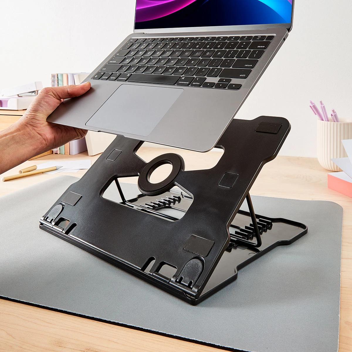 Laptop shop stand target