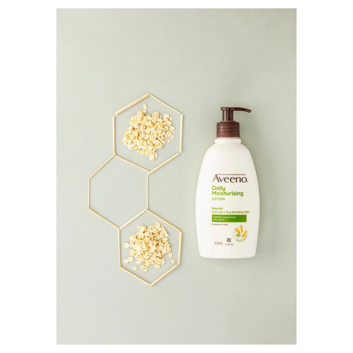 Aveeno Active Naturals Daily Moisturising Body Lotion 354ml - Natural Colloidal Oatmeal 3 of 5