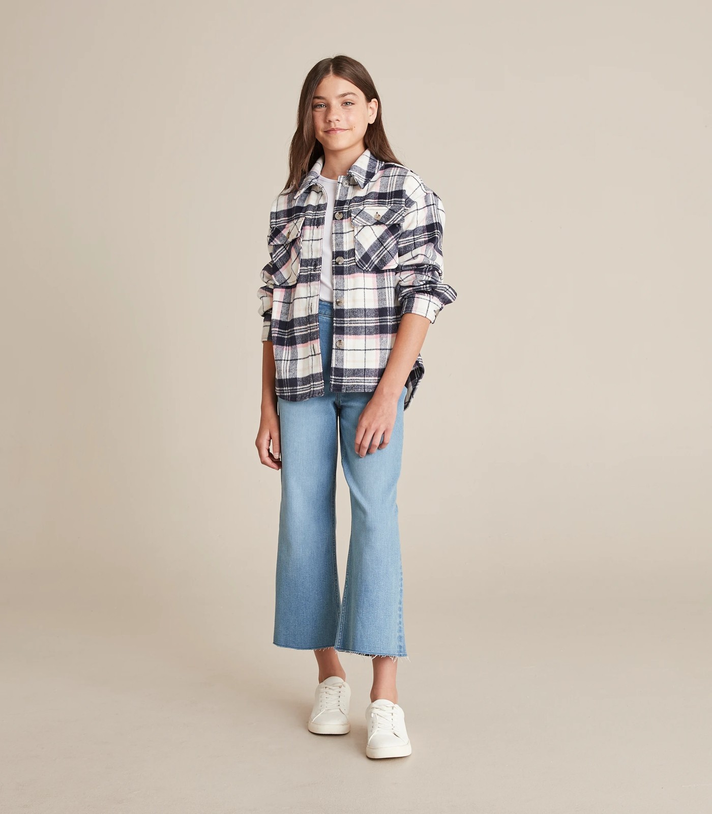 320_67463824_11+2384B3