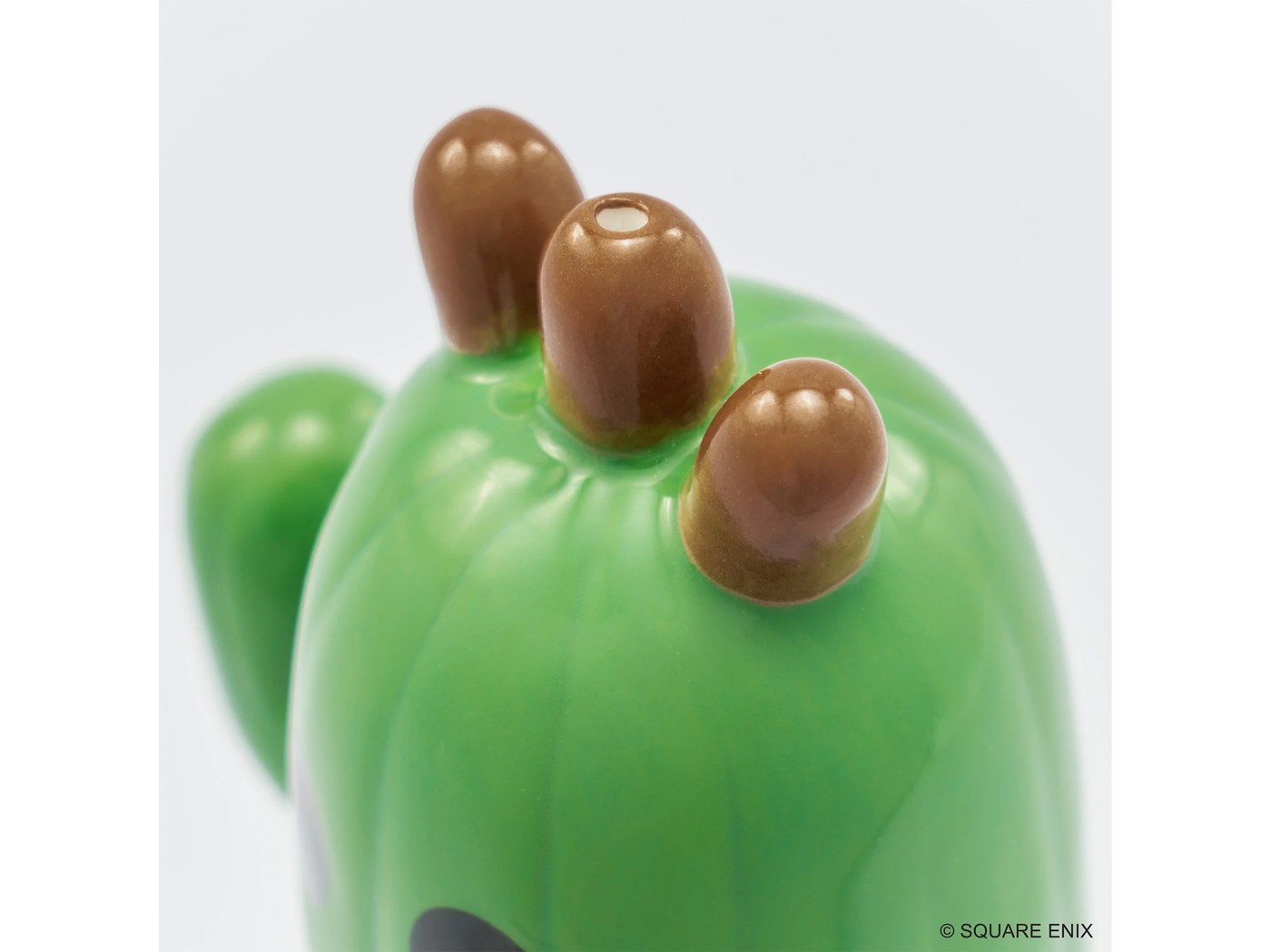 Square Enix Final Fantasy Series - Salt & Pepper Cactuar Dispensers 4 of 5