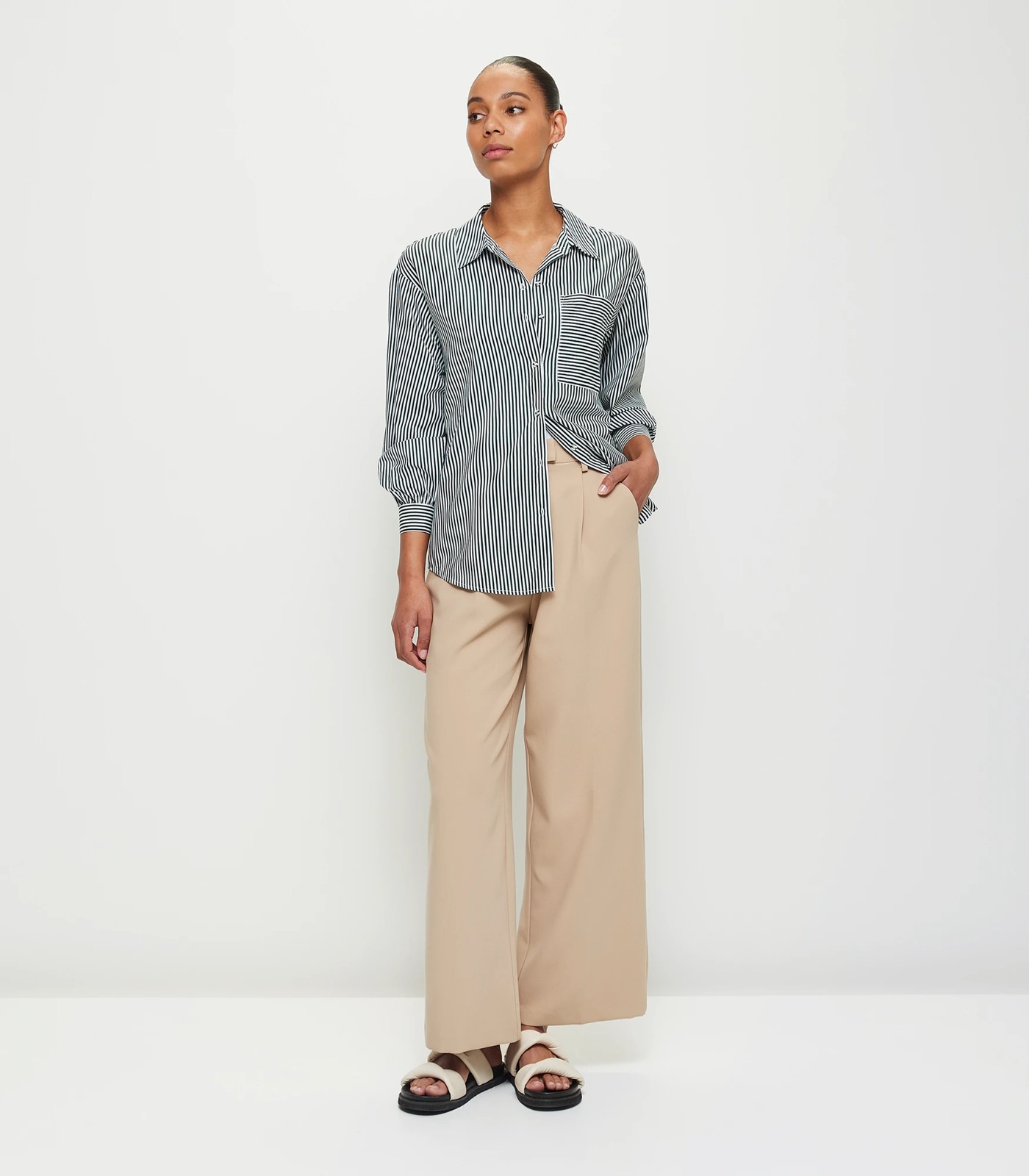 265_68004781_2+24EE54