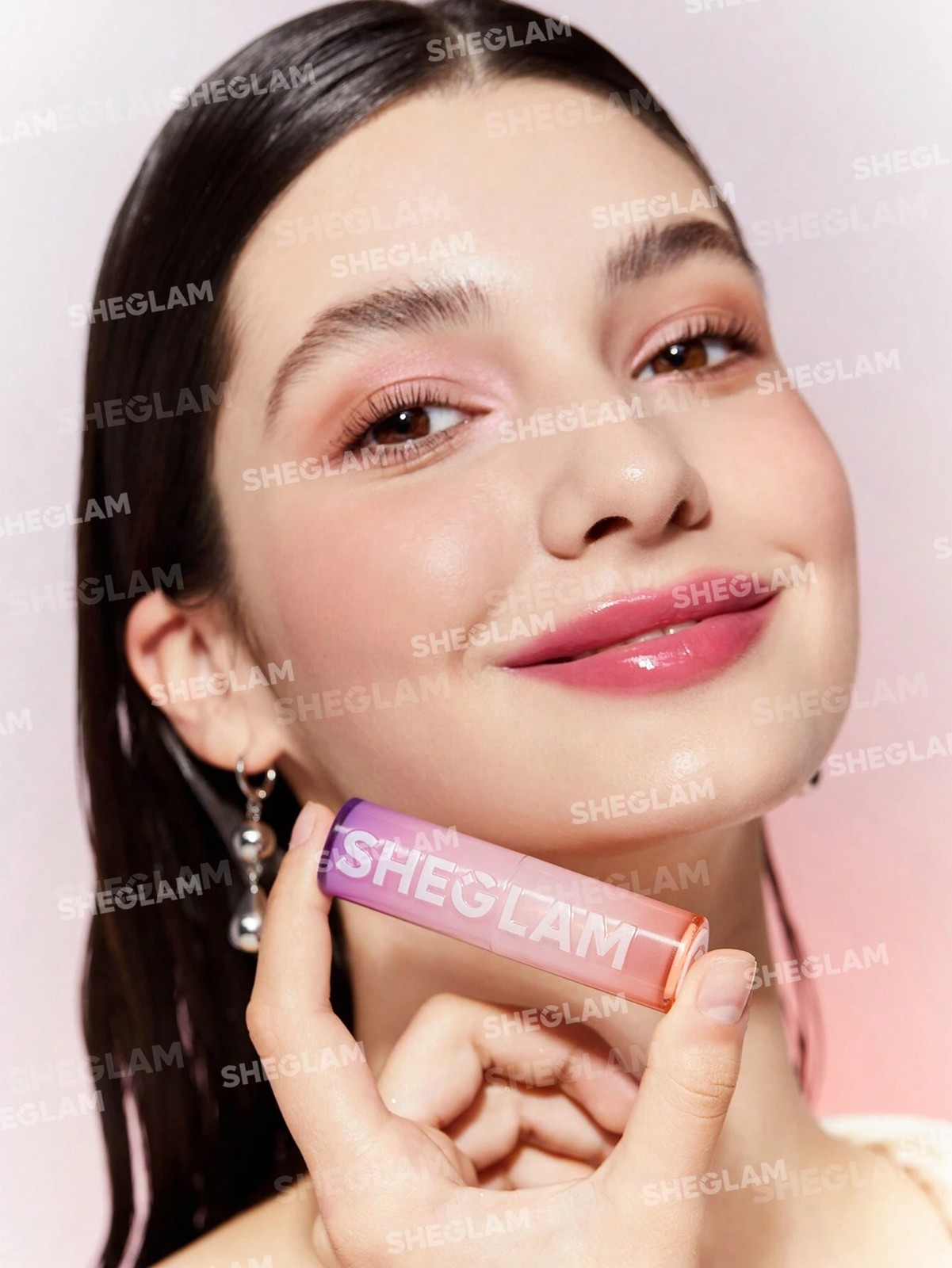 SHEGLAM Mirror Kiss High-Shine Lipstick - Rule Breaker 3 of 5