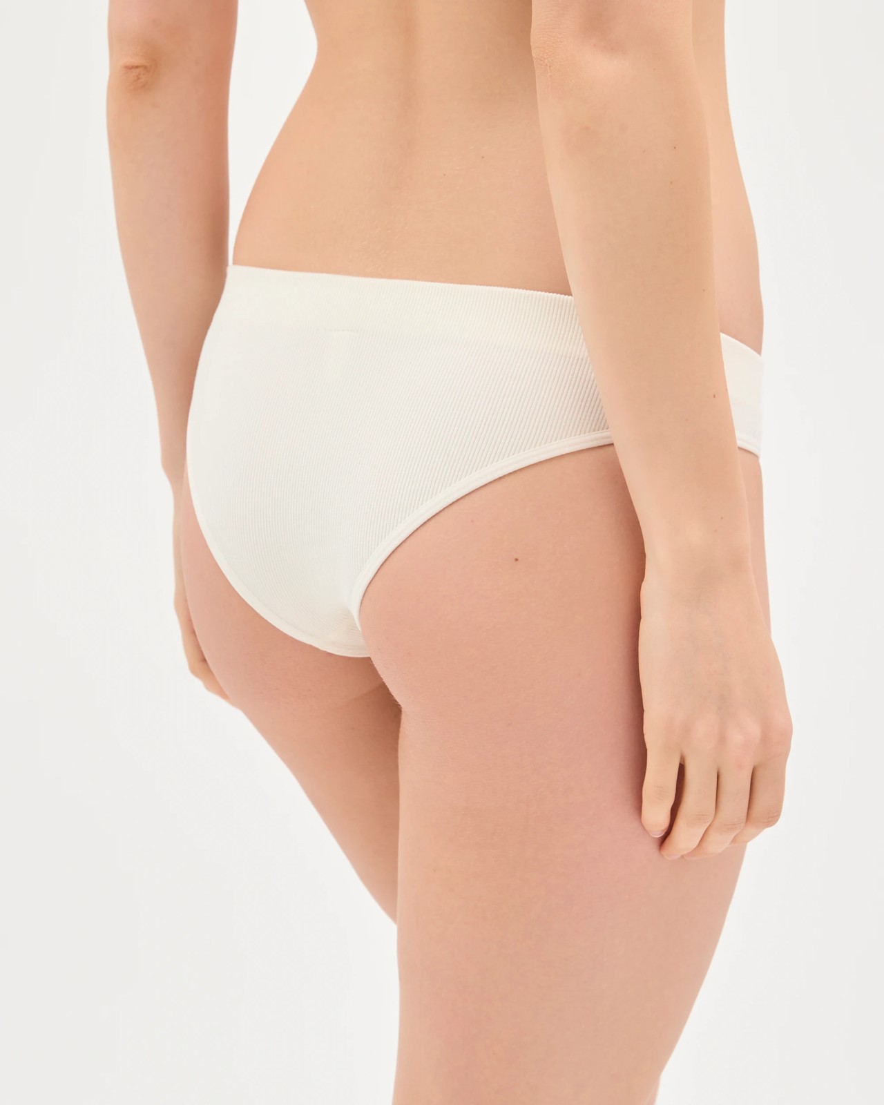 Lily Loves 2 Pack Rib Seamfree Brazilian Briefs - Black/Gardenia 4 of 4