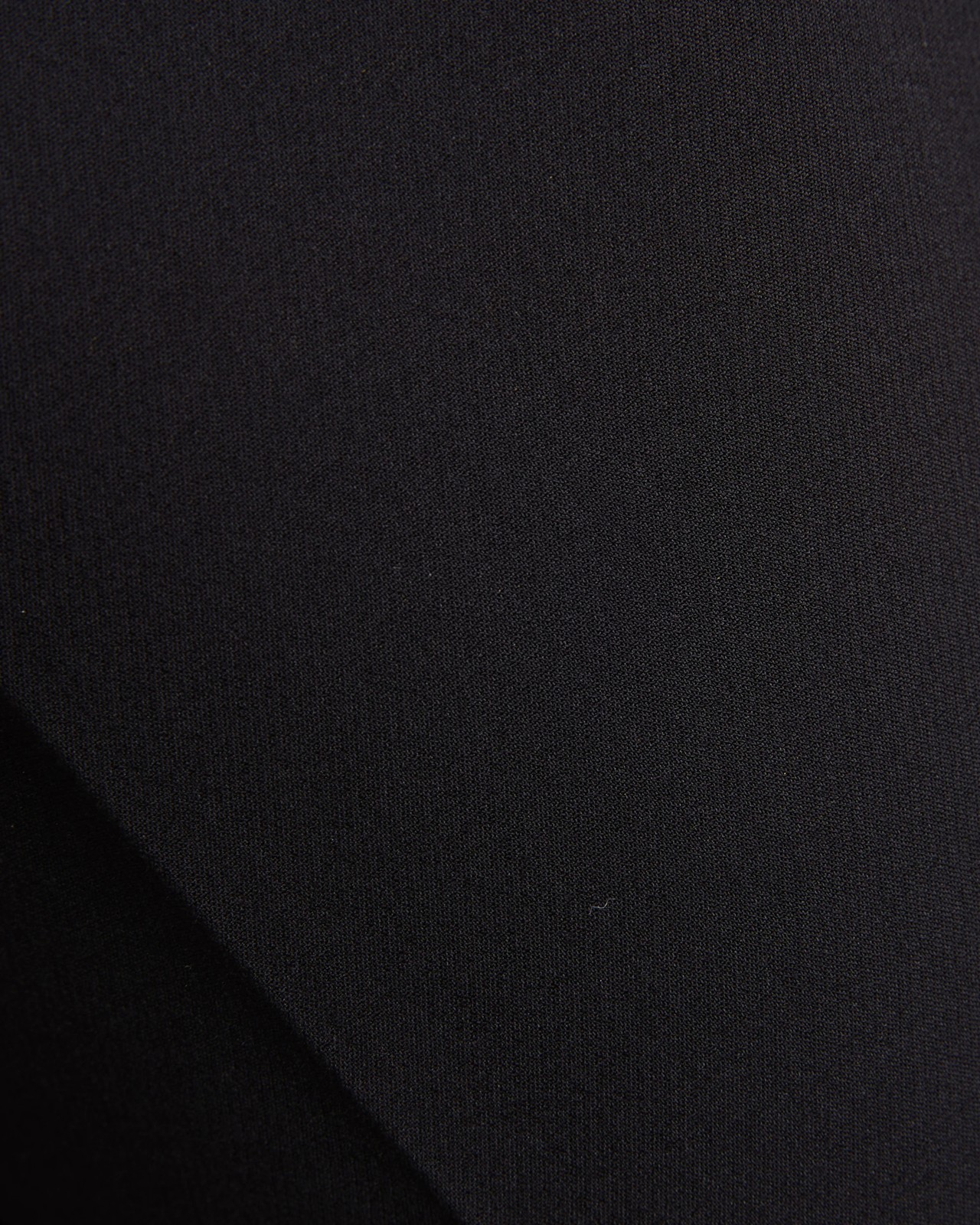 71599847-IMG-011