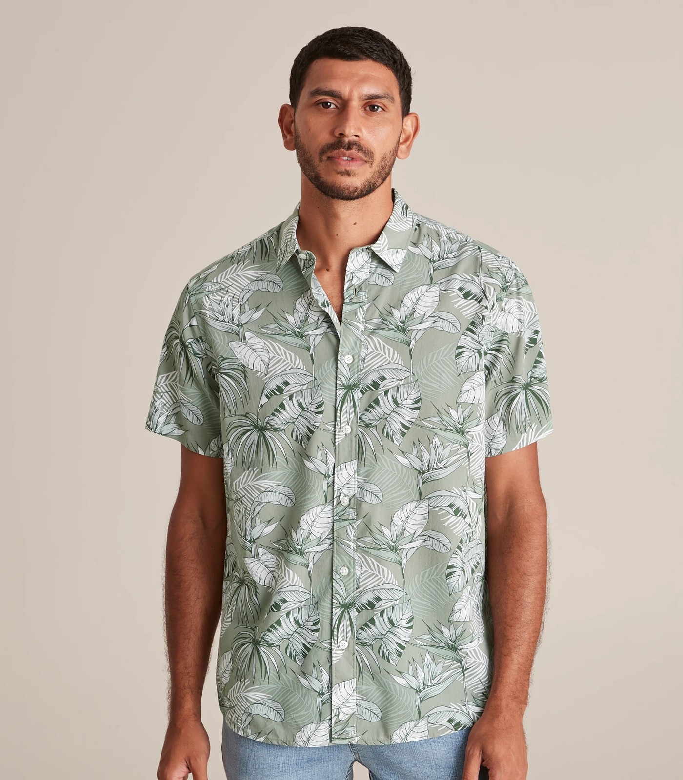 Green short sleeve hot sale shirt mens