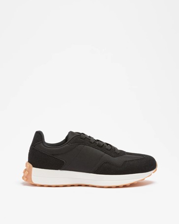 Womens Athletic Sneaker - Nillia