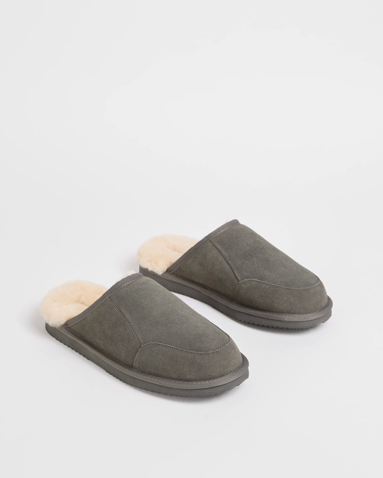 Australian Design Sheepskin and Leather Slipper Scuff - Grey 2 of 3