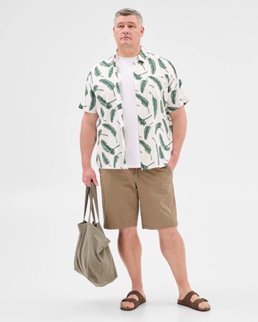 Plus Size Leaf Print Shirt