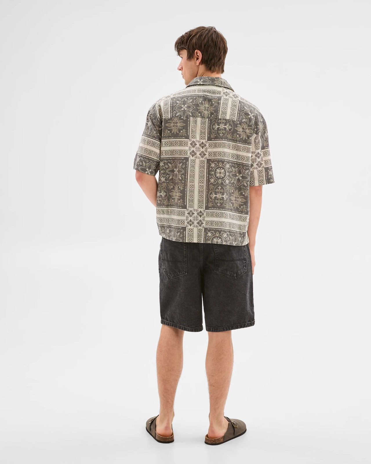 465_71823836_5+465T7182