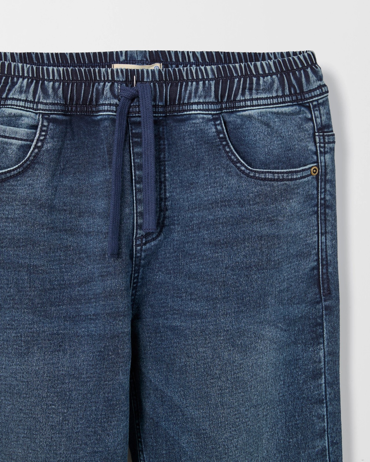 Elastic Waistband Straight Fit Denim Jeans 5 of 5