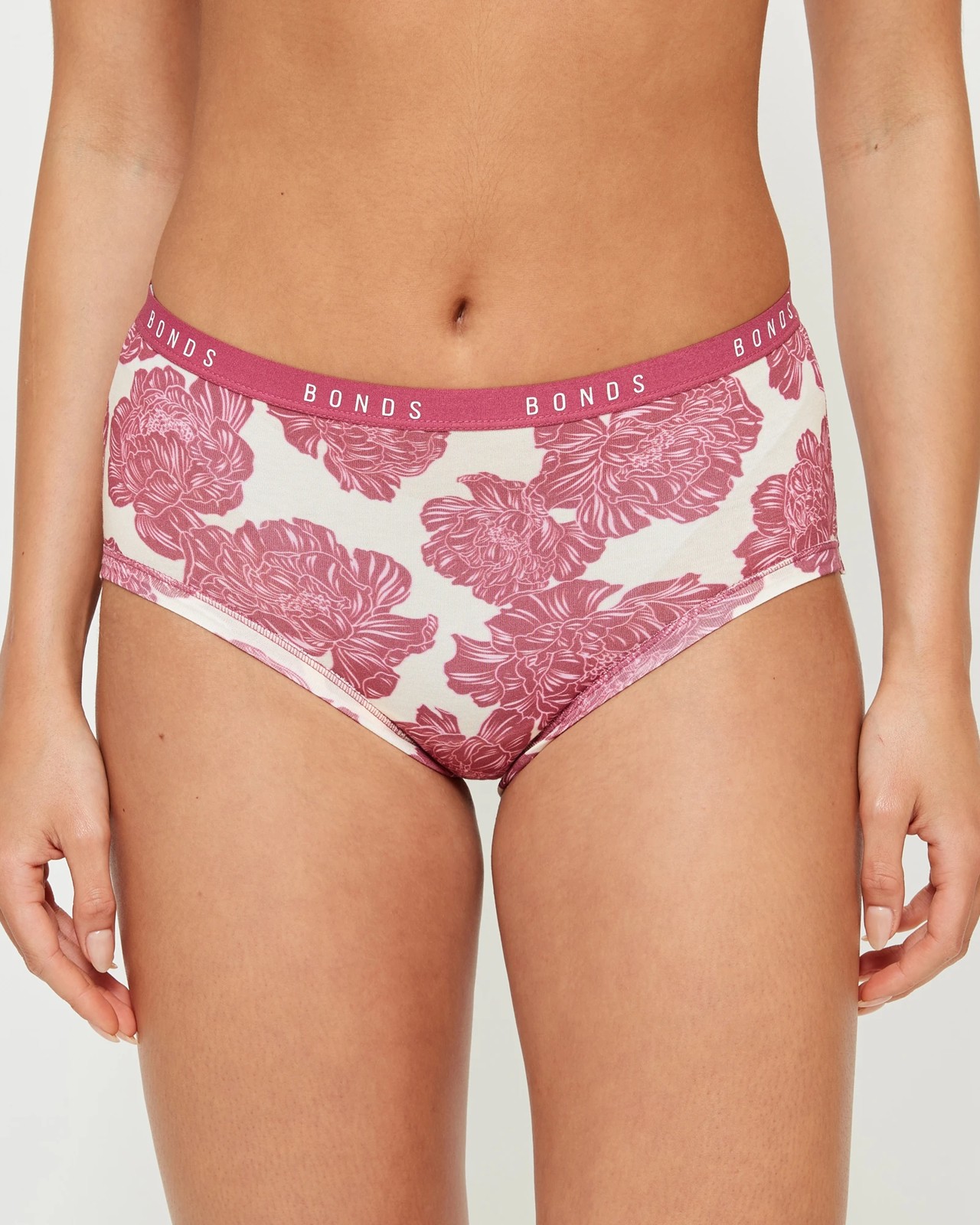 Bonds 3 Pack Cottontails Full Briefs 2 of 4